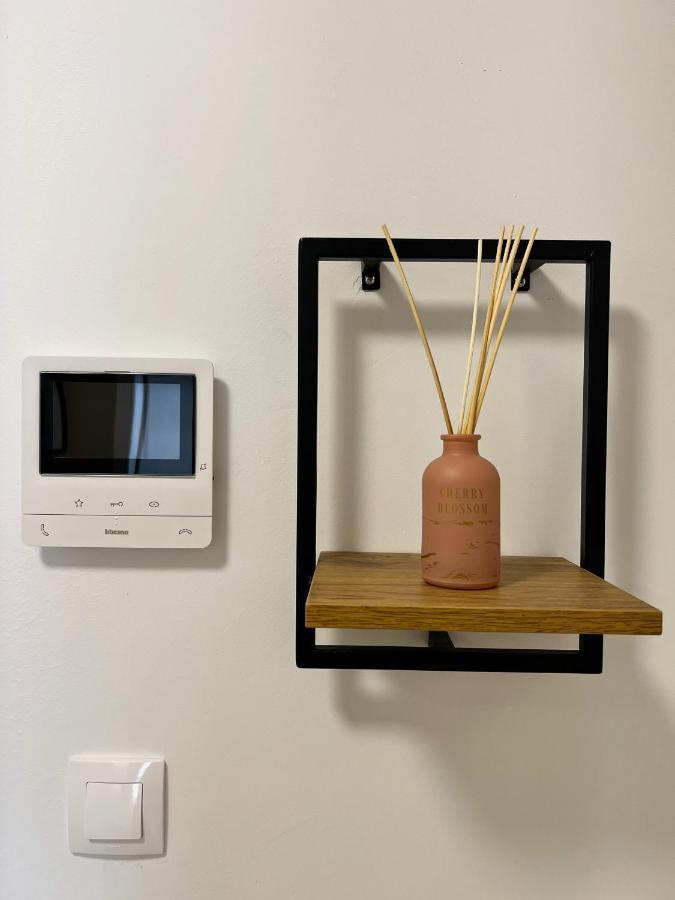 Cozy Stay Apartment Trencin Bagian luar foto