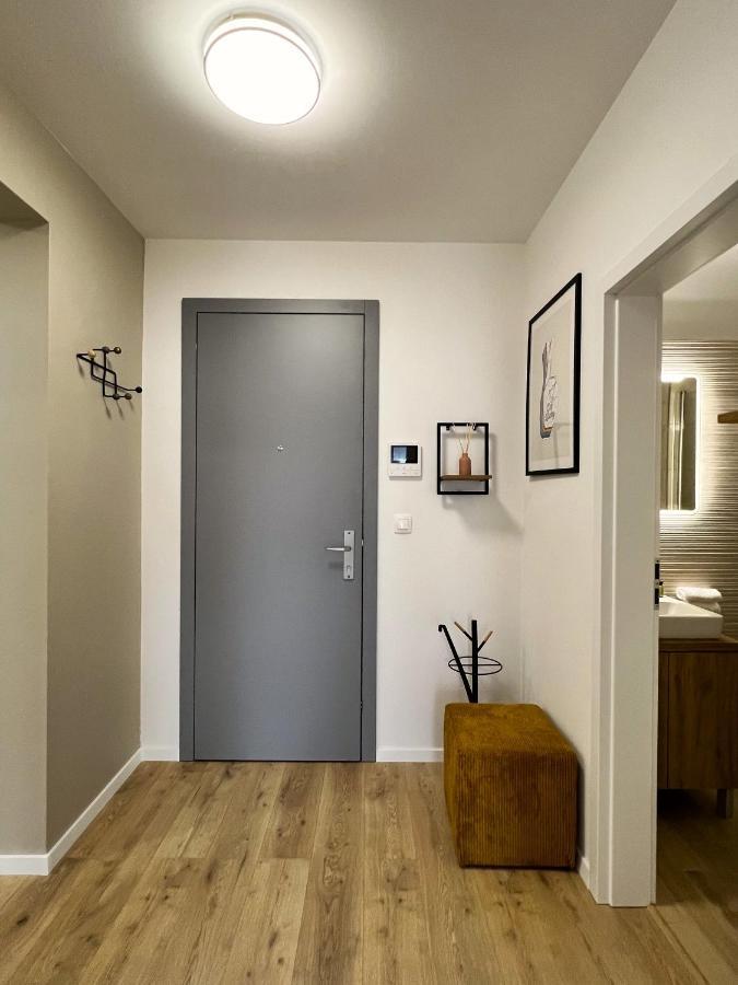 Cozy Stay Apartment Trencin Bagian luar foto